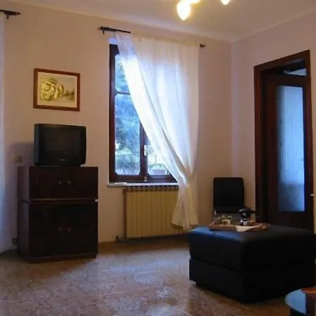 Szálloda La Nara 2*